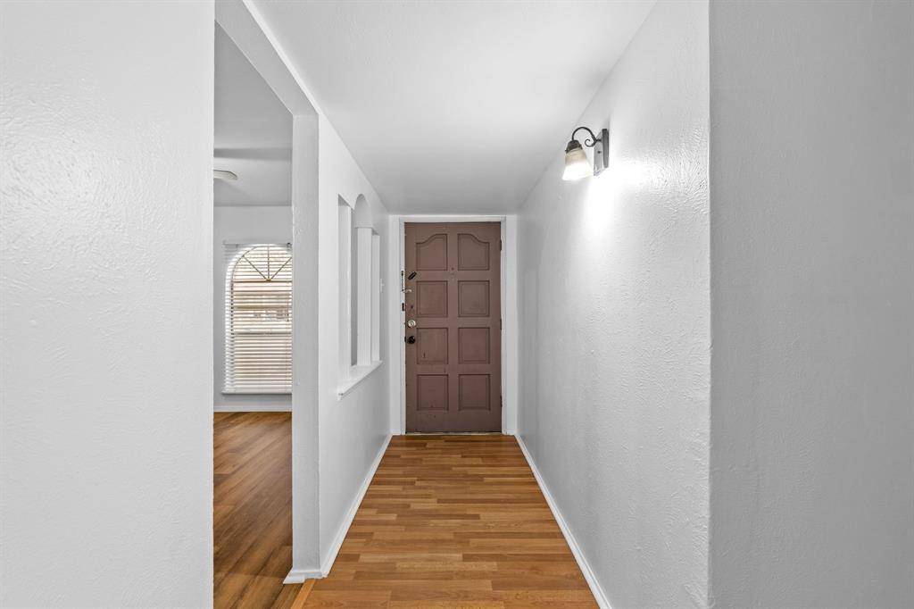 2918 Pinewood Drive, Garland, TX 75044