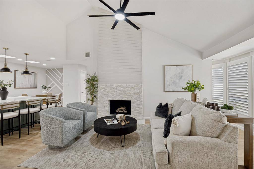 2102 Avignon Drive, Carrollton, TX 75007