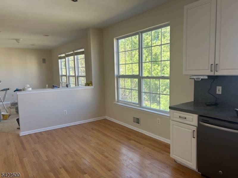 209 Winding Hill Dr, Mount Olive Twp., NJ 07840