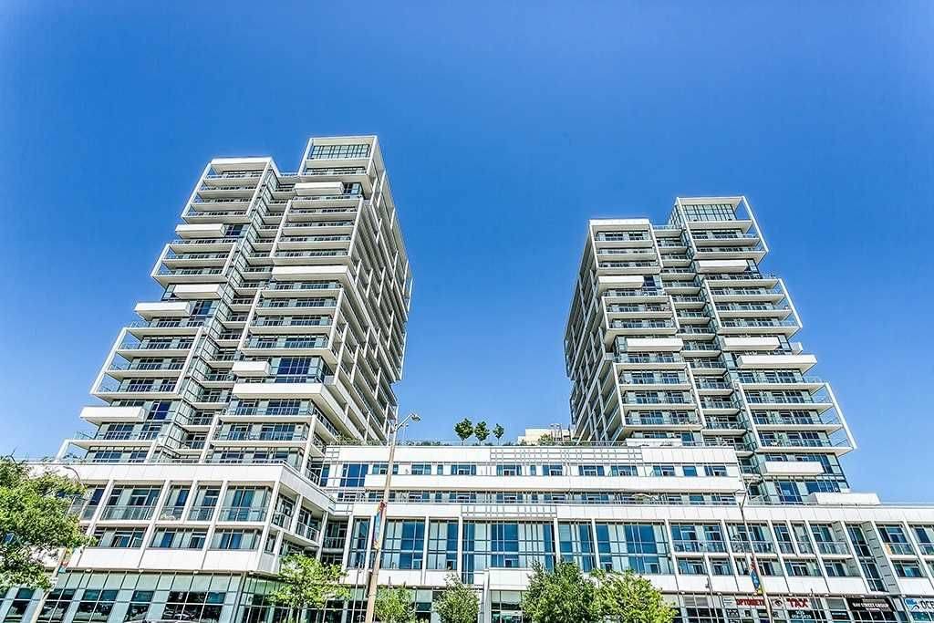55 Speers RD #205, Oakville, ON L6K 3R6