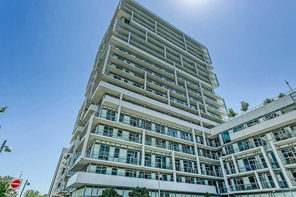 55 Speers RD #205, Oakville, ON L6K 3R6