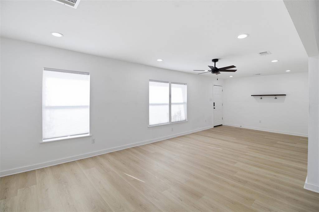 1539 E Woodin Boulevard, Dallas, TX 75203