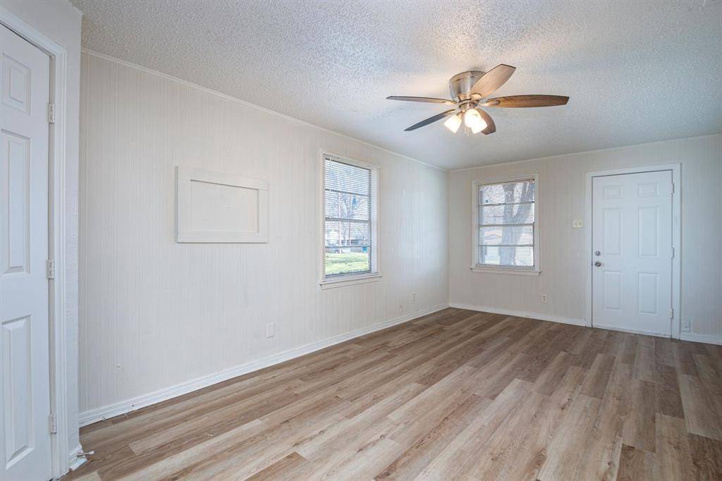 4417 Utah Avenue, Dallas, TX 75216