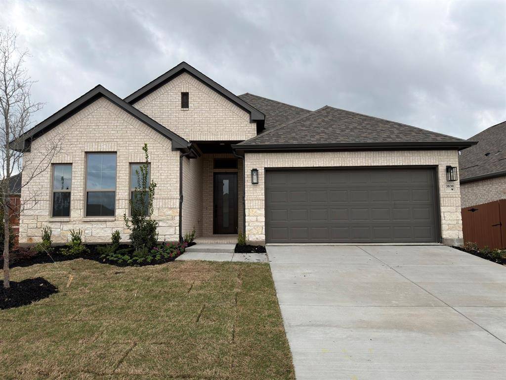 3830 Belleview Place, Crandall, TX 75114
