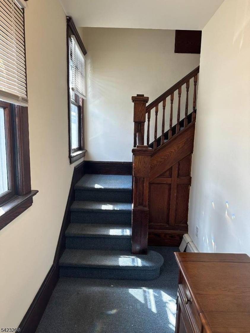 206 E Union Ave, Bound Brook Boro, NJ 08805