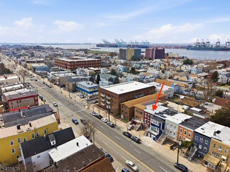 659 Kennedy Blvd, Bayonne City, NJ 07002