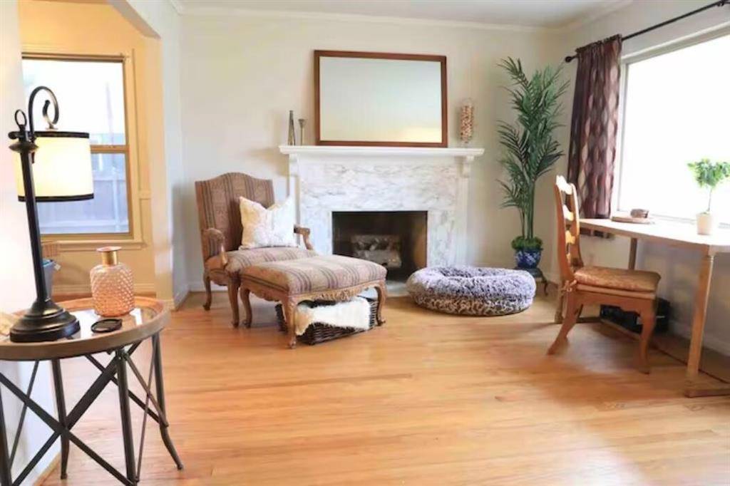 3708 Park Lane, Dallas, TX 75220