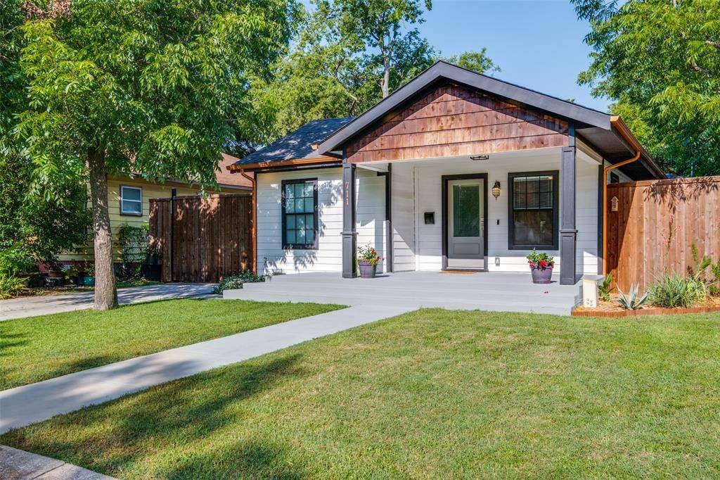 711 Hollywood Avenue, Dallas, TX 75208