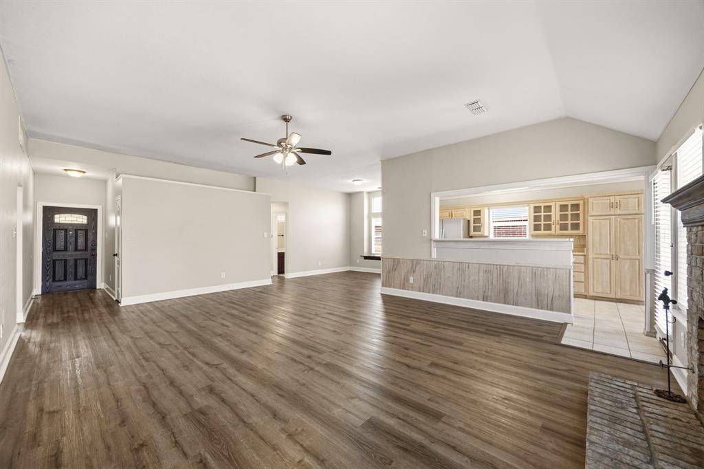 709 Flagstone Way, Wylie, TX 75098