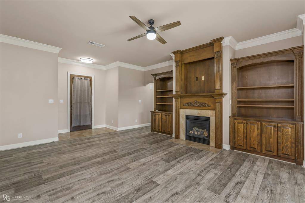 204 Pearwood Circle, Haughton, LA 71037