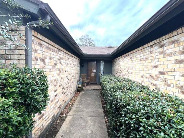 2008 Sexton Drive, Arlington, TX 76015