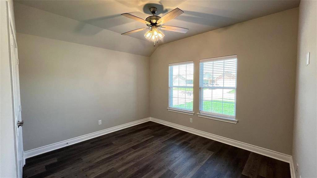 607 Hardaway Drive, Greenville, TX 75402