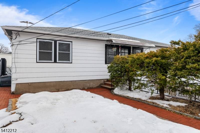 335 Paterson Ave #F, East Rutherford Boro, NJ 07073