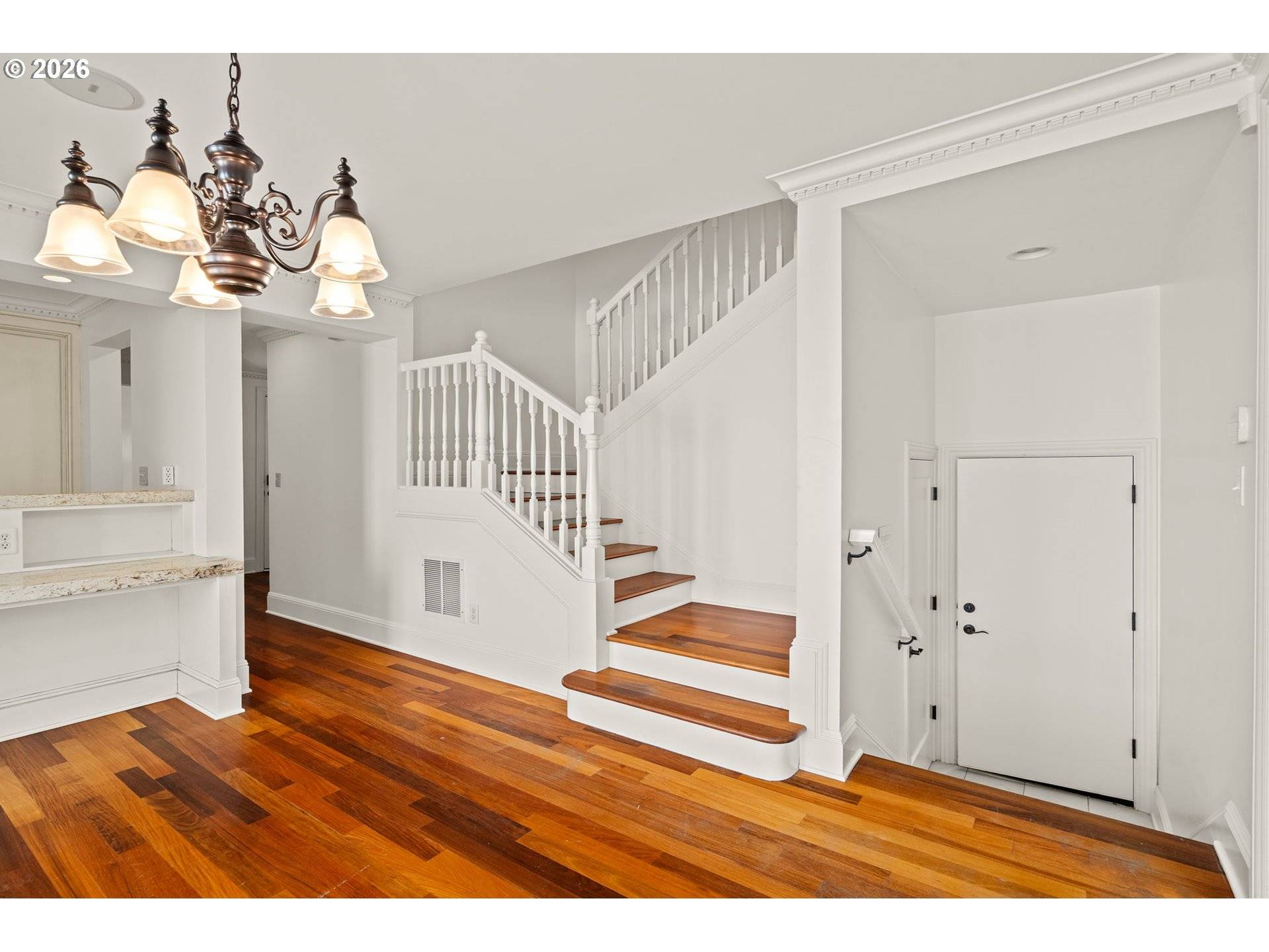 2356 NW QUIMBY ST, Portland, OR 97210