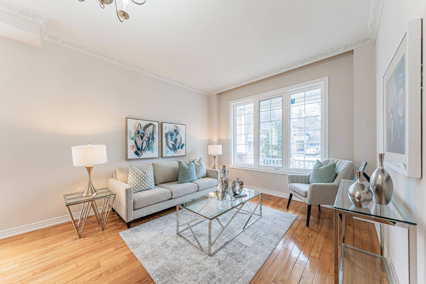 33 Kingshill RD, Richmond Hill, ON L4E 4B1