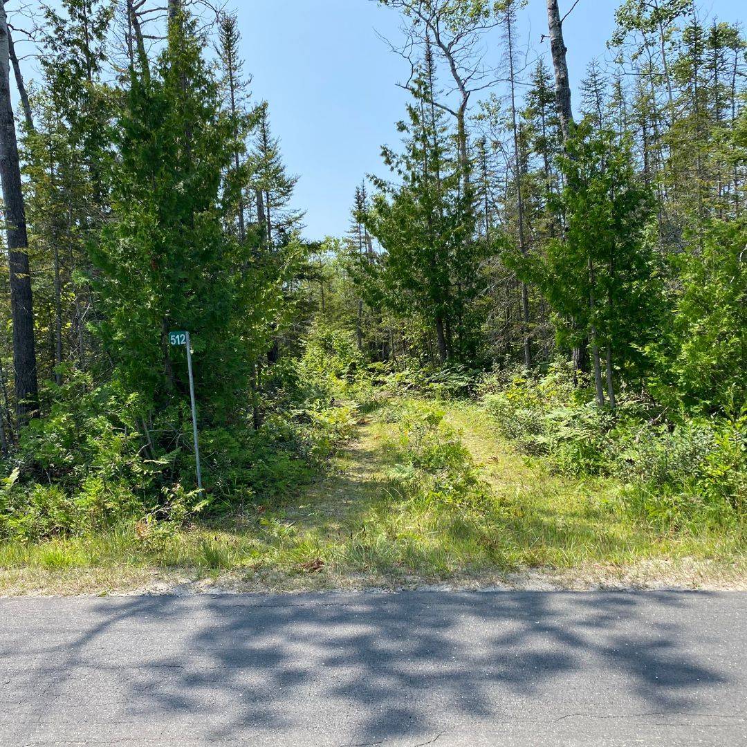 512 Warner Bay RD, Northern Bruce Peninsula, ON N0H 2R0