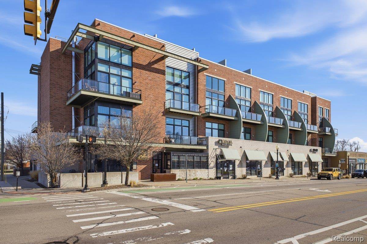 211 E 9 Mile RD #313, Ferndale, MI 48220
