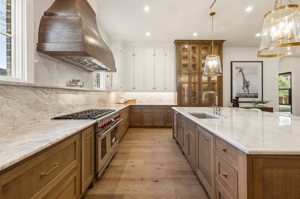 5925 Williamstown Road, Dallas, TX 75230