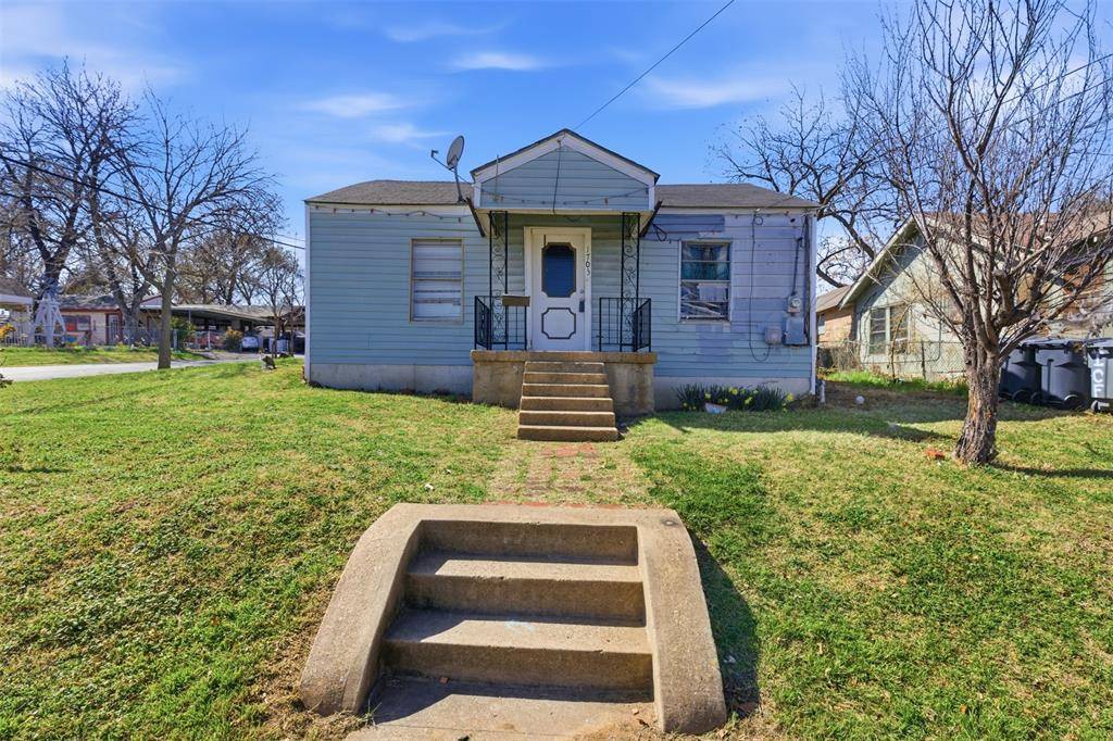 1703 Navaro Street, Dallas, TX 75208