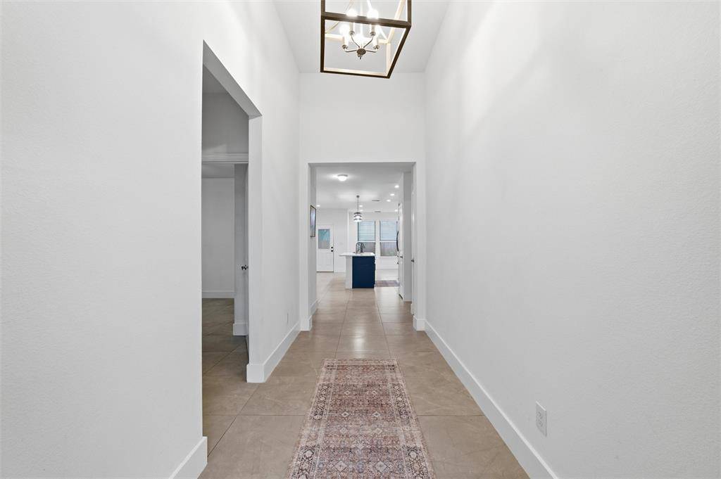 3826 Aransas Street, Dallas, TX 75212