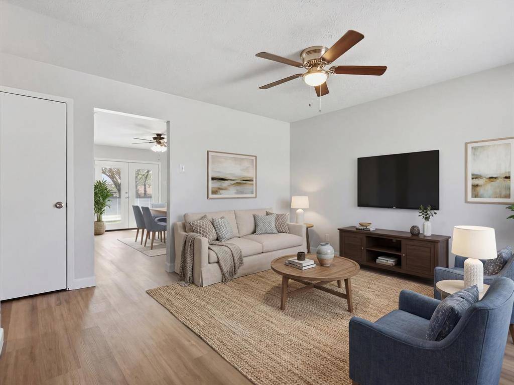 2816 Winslow Street, Irving, TX 75062