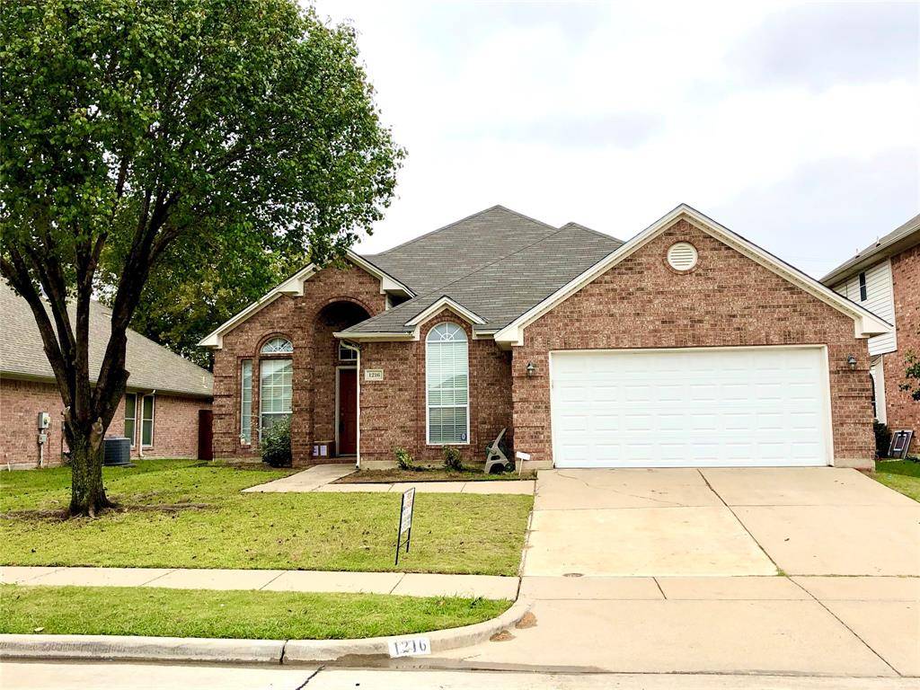1216 Badbury Lane, Grand Prairie, TX 75052