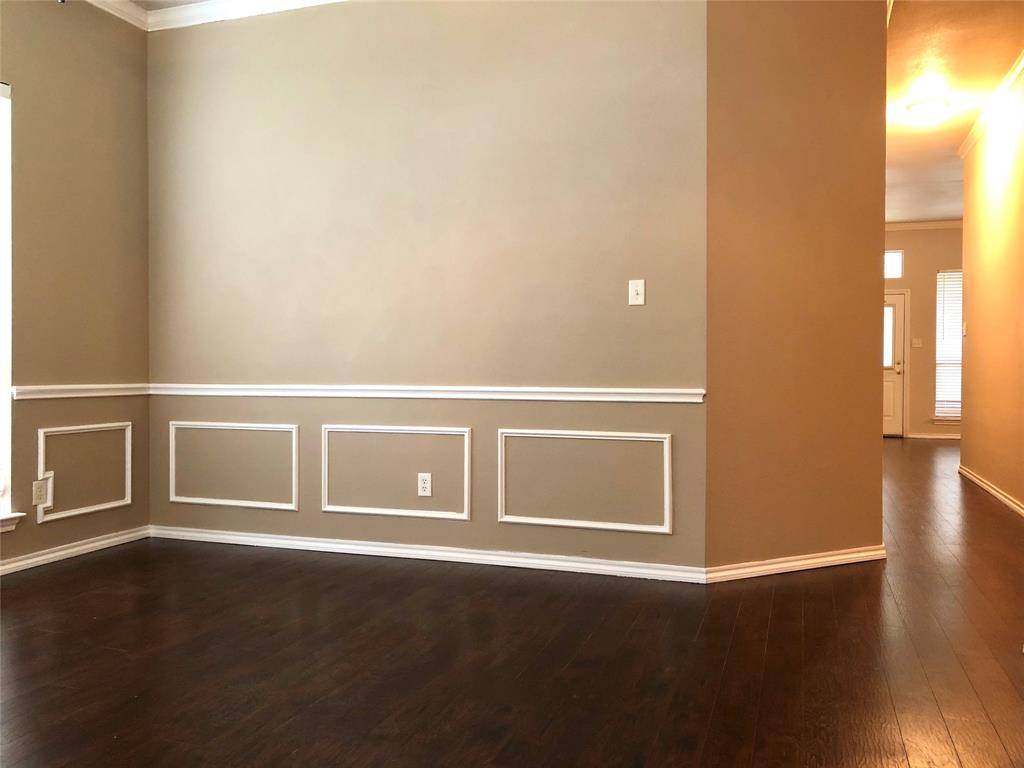 1216 Badbury Lane, Grand Prairie, TX 75052