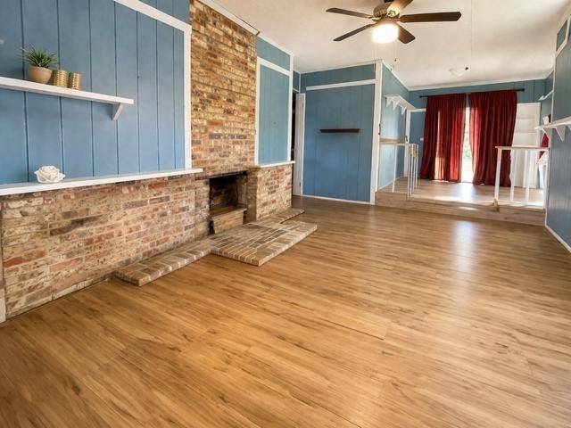 519 Berke Street, Newark, TX 76071