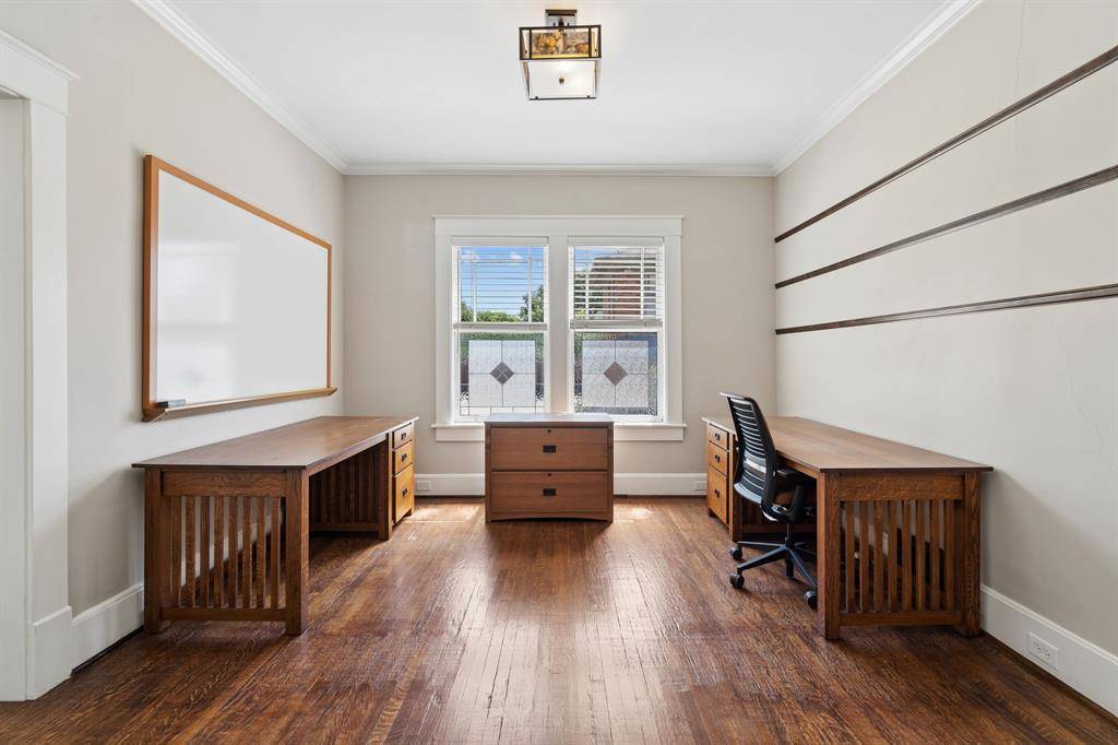 4112 Swiss Avenue, Dallas, TX 75204