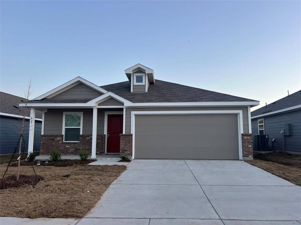 427 Ashbrook Way, Princeton, TX 75407