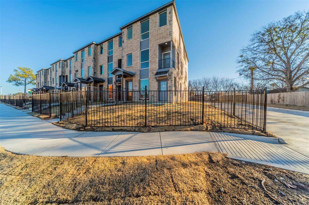 1601 Mignon Drive, Arlington, TX 76010