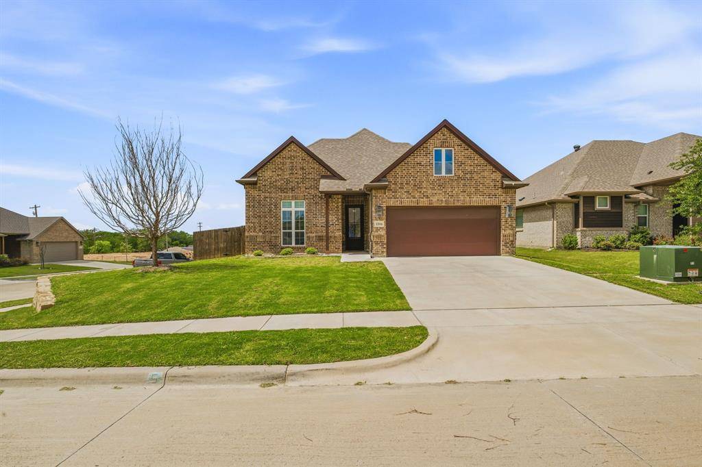 1316 Parkers Draw Avenue, Weatherford, TX 76086
