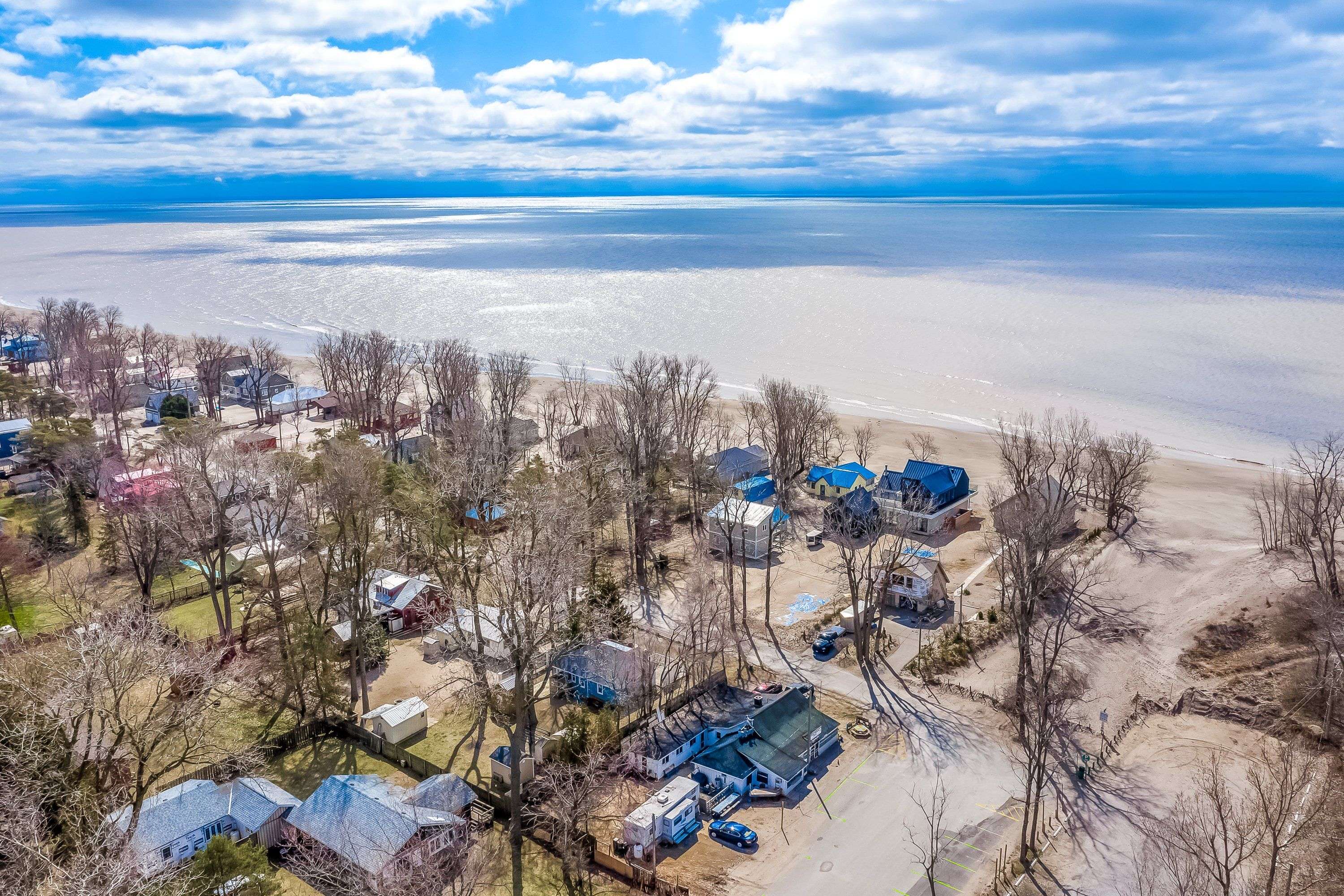 2 Beach AVE, Norfolk, ON N0E 1M0