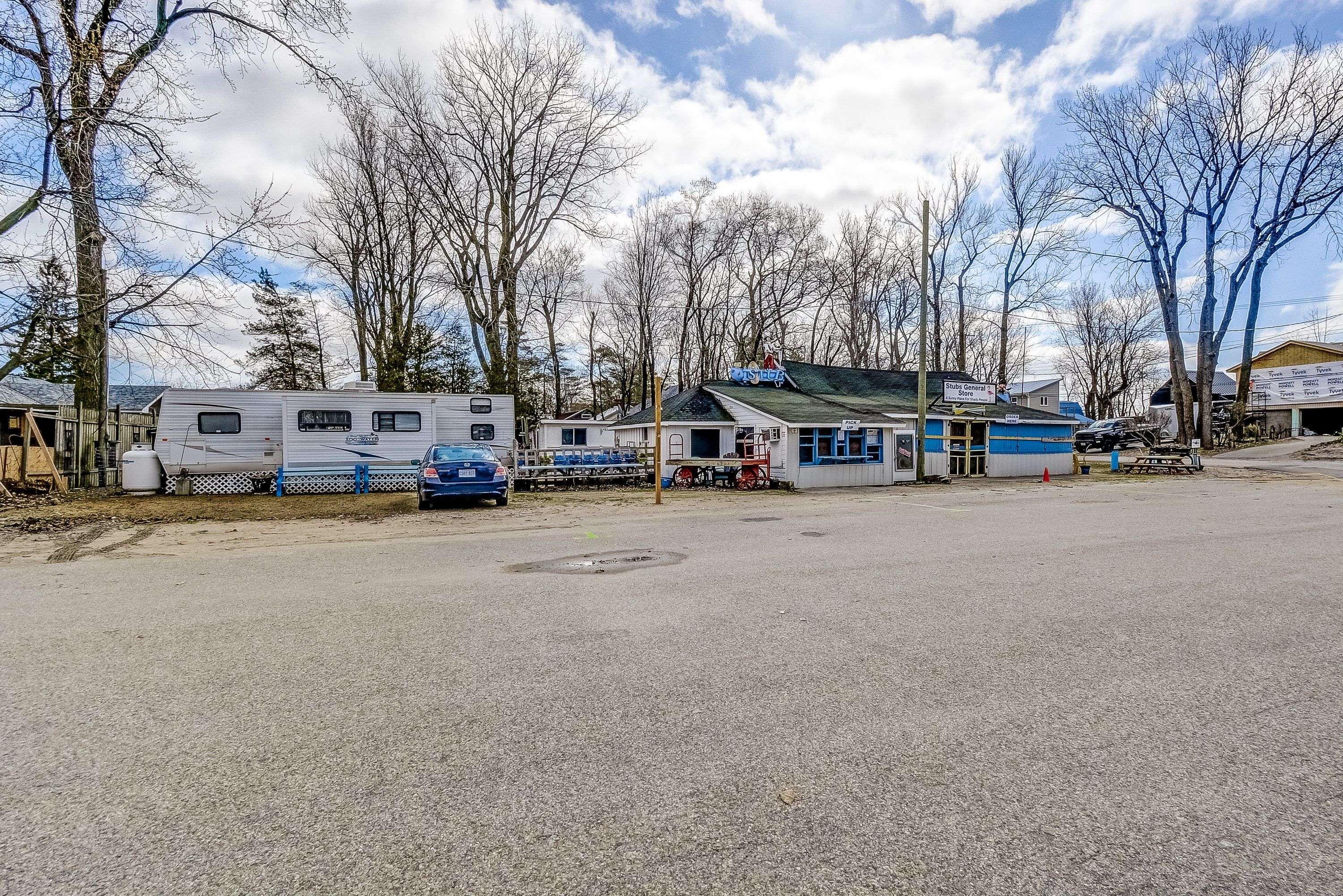 2 Beach AVE, Norfolk, ON N0E 1M0