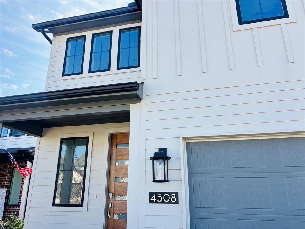 4508 Hogans Alley Drive, Arlington, TX 76001