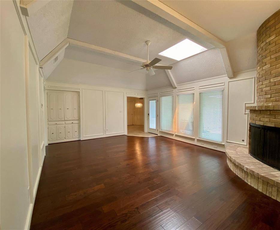 909 Hillsdale Drive, Richardson, TX 75081