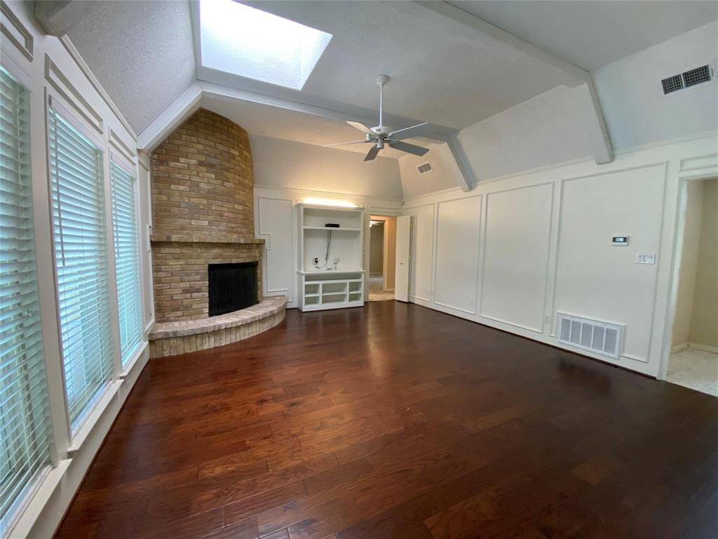 909 Hillsdale Drive, Richardson, TX 75081