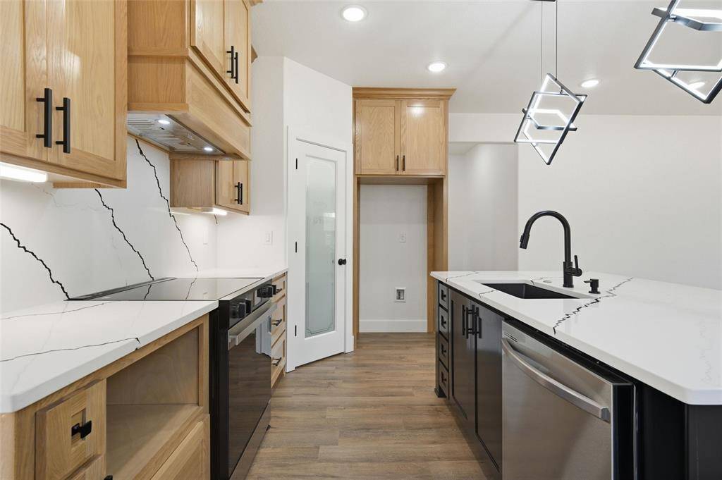 1023 Kane Street, Bellmead, TX 76705