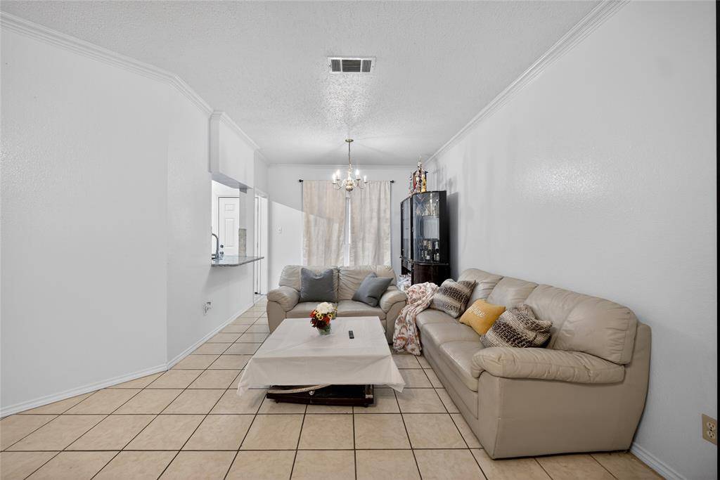 3415 Mayflower Court, Arlington, TX 76014