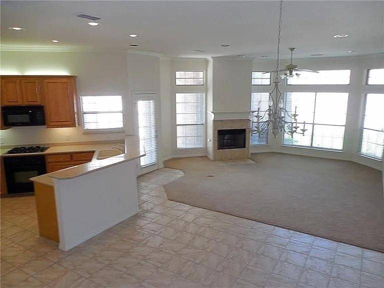 519 Rebecca Drive, Cedar Hill, TX 75104