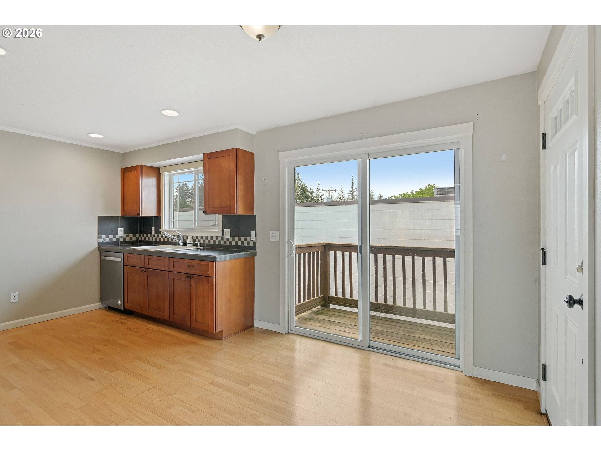 3925 SW MULTNOMAH BLVD #201, Portland, OR 97219