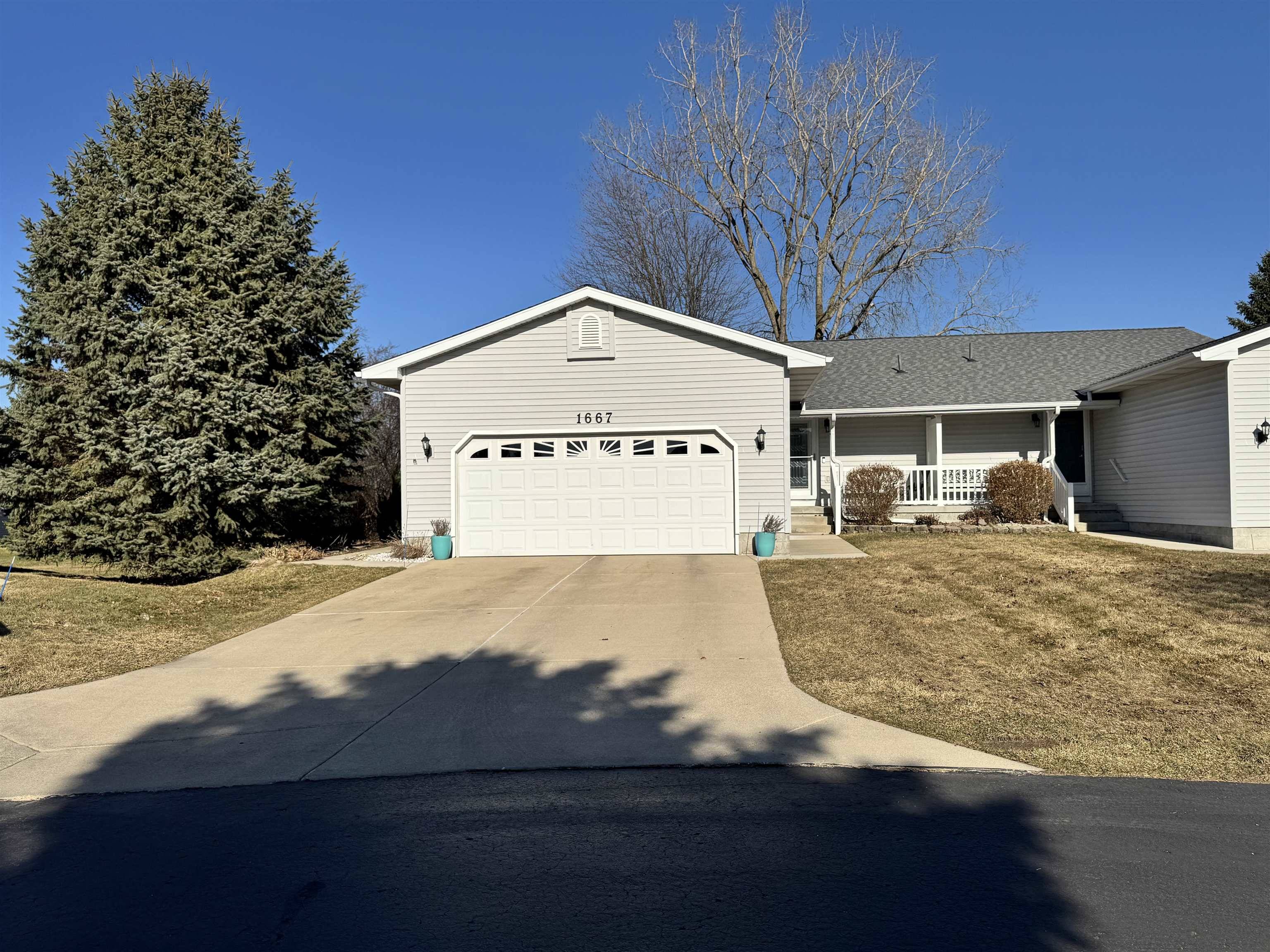 1667 E Gaylord ST, Pleasant, MI 48858