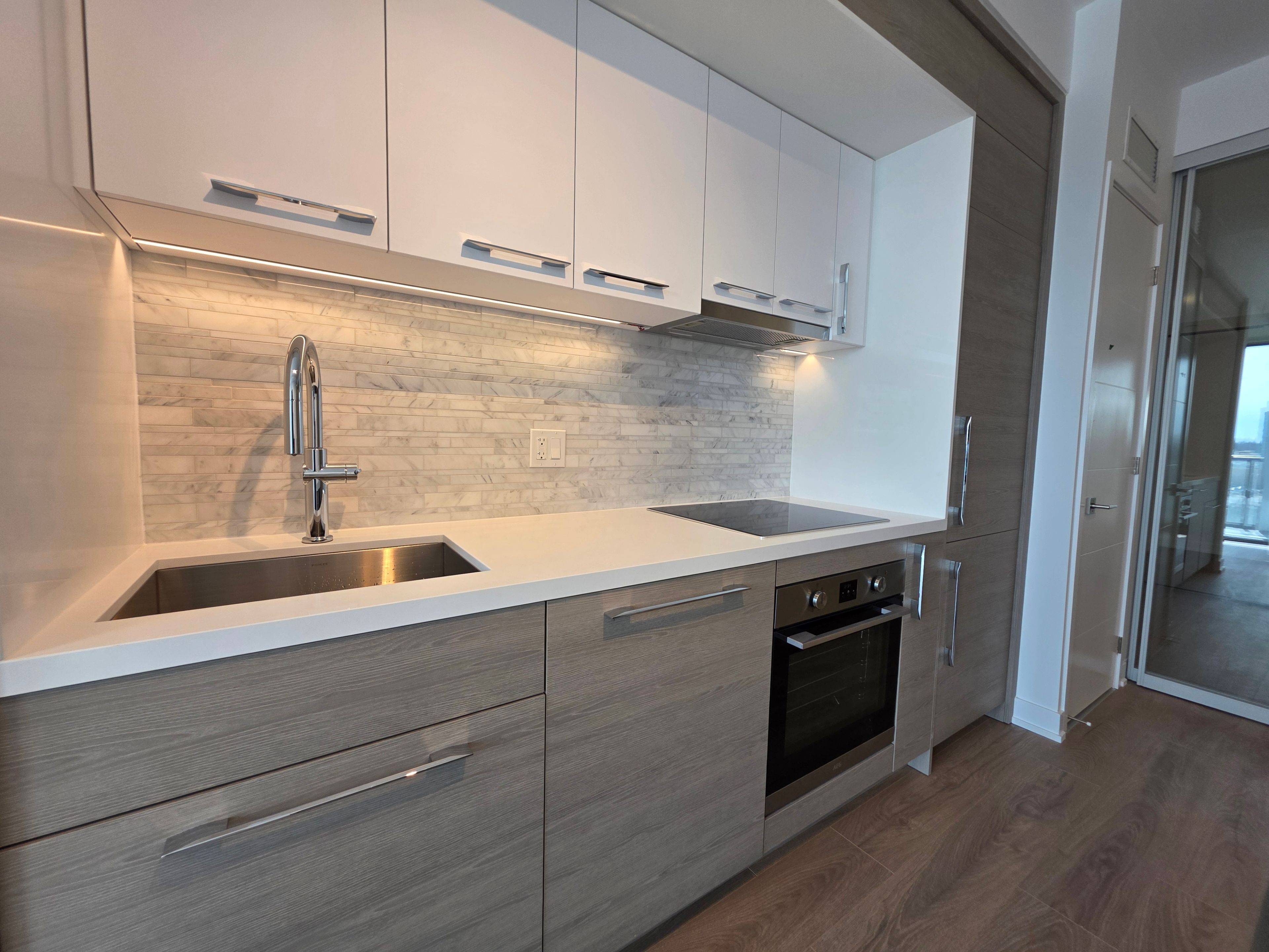 29 Green Trail CT #615, Toronto C15, ON M2K 0J9