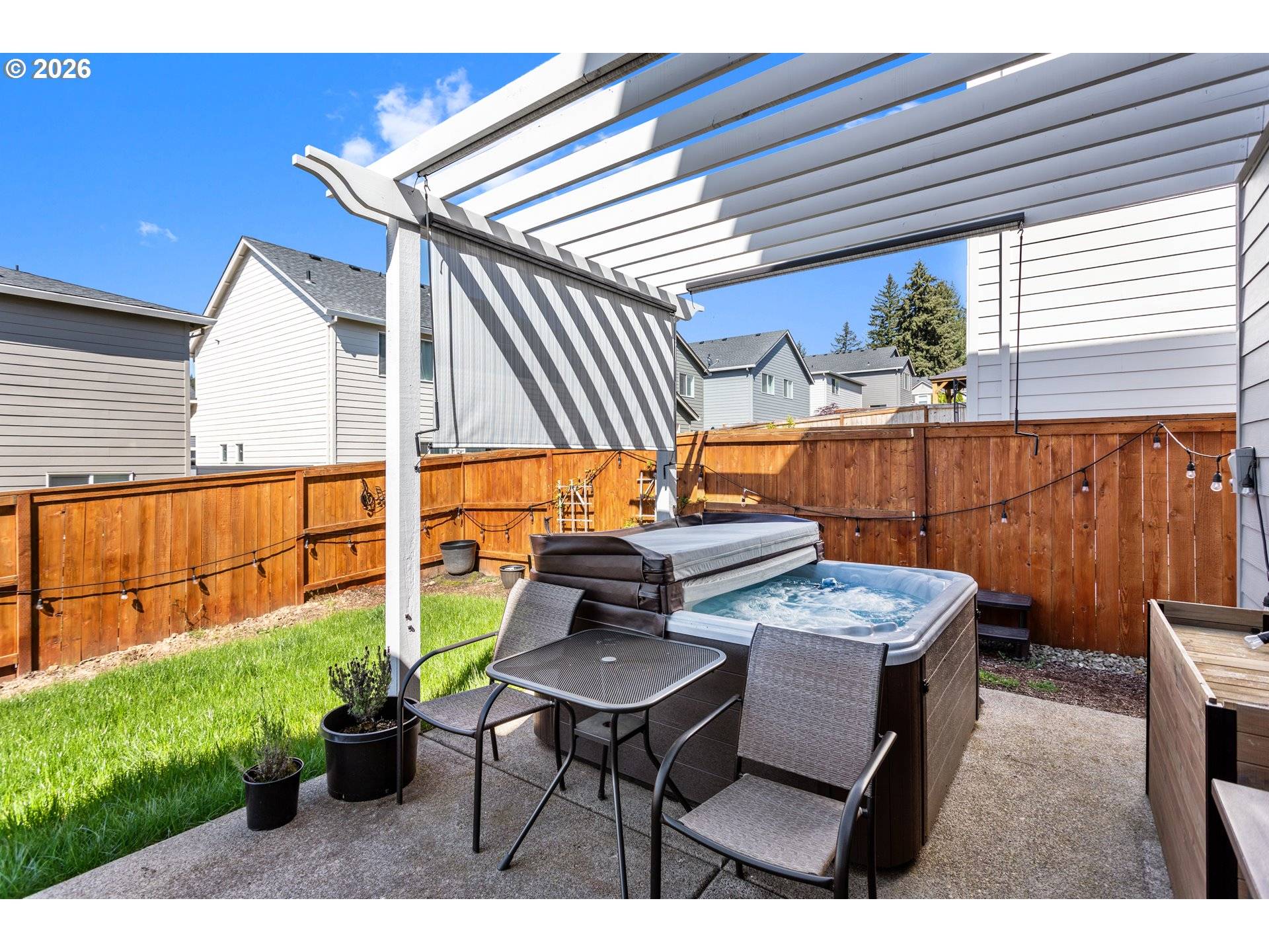 899 NE TRILLIUM DR, Estacada, OR 97023