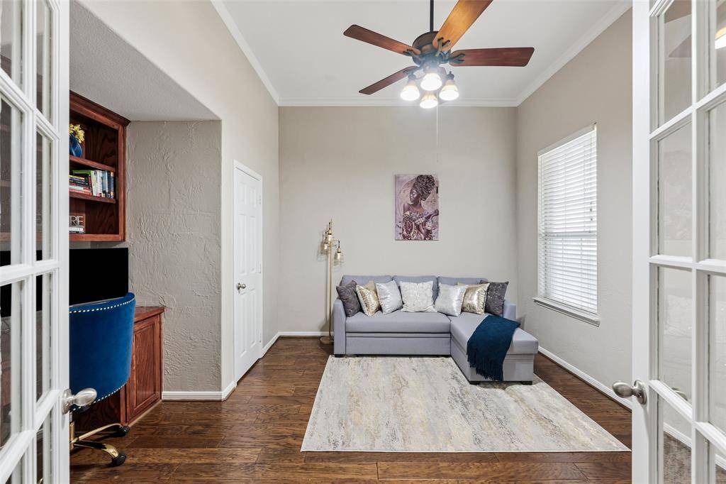 1301 Bramble Lane, Mansfield, TX 76063