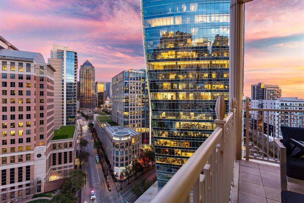 2525 N PEARL Street #903, Dallas, TX 75201