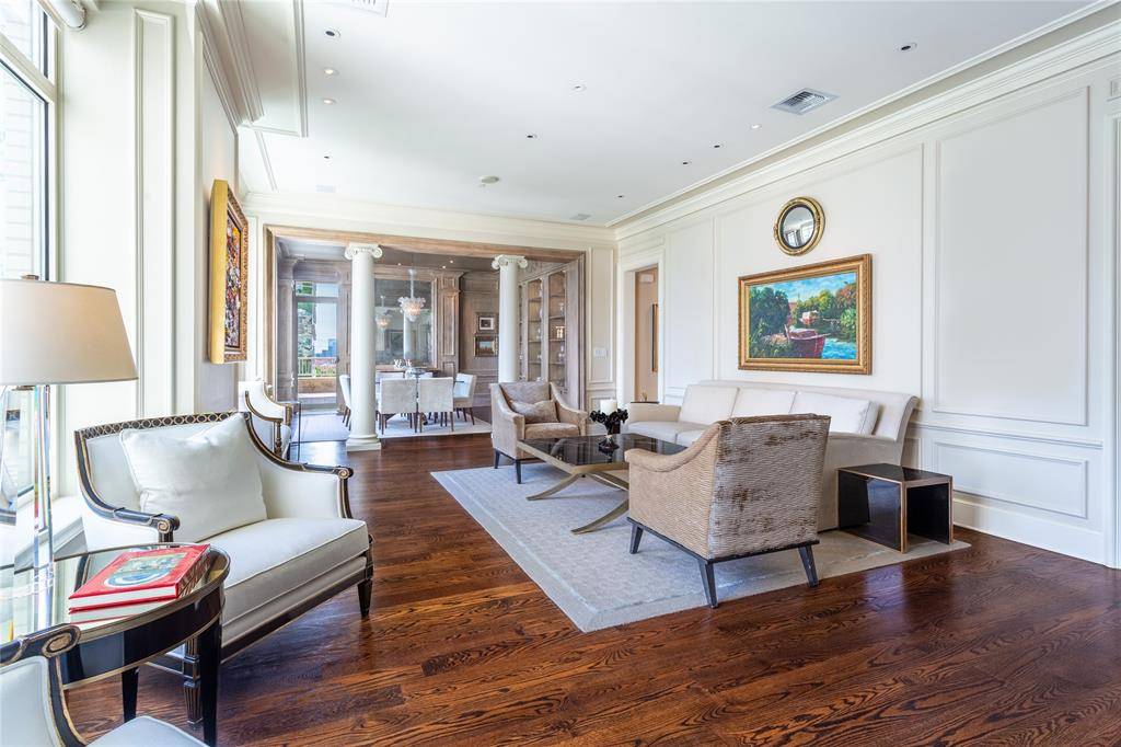 2525 N PEARL Street #903, Dallas, TX 75201