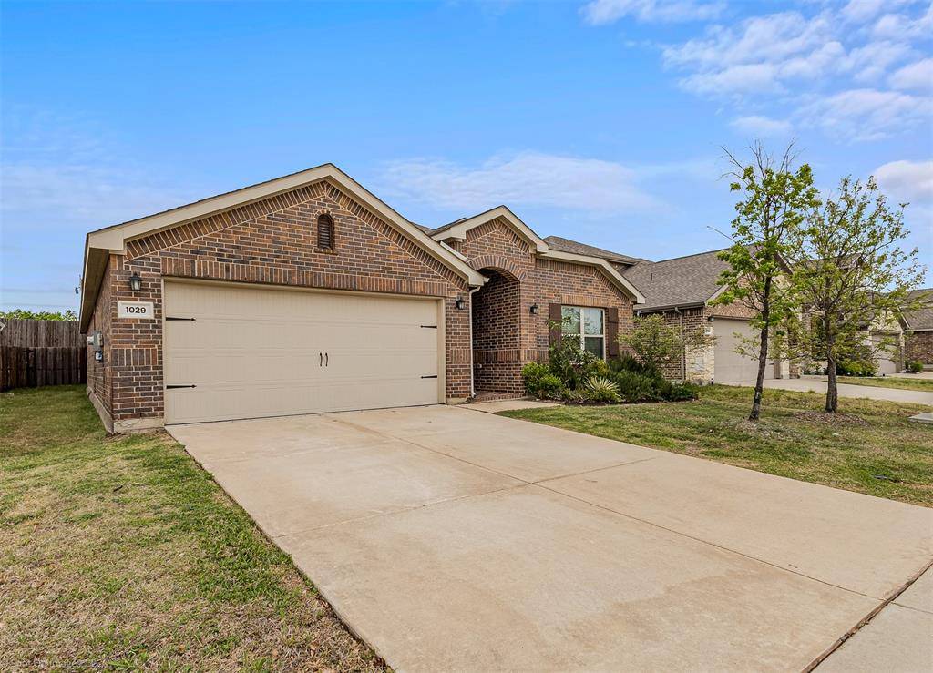 1029 N Churchill Drive, Fate, TX 75189