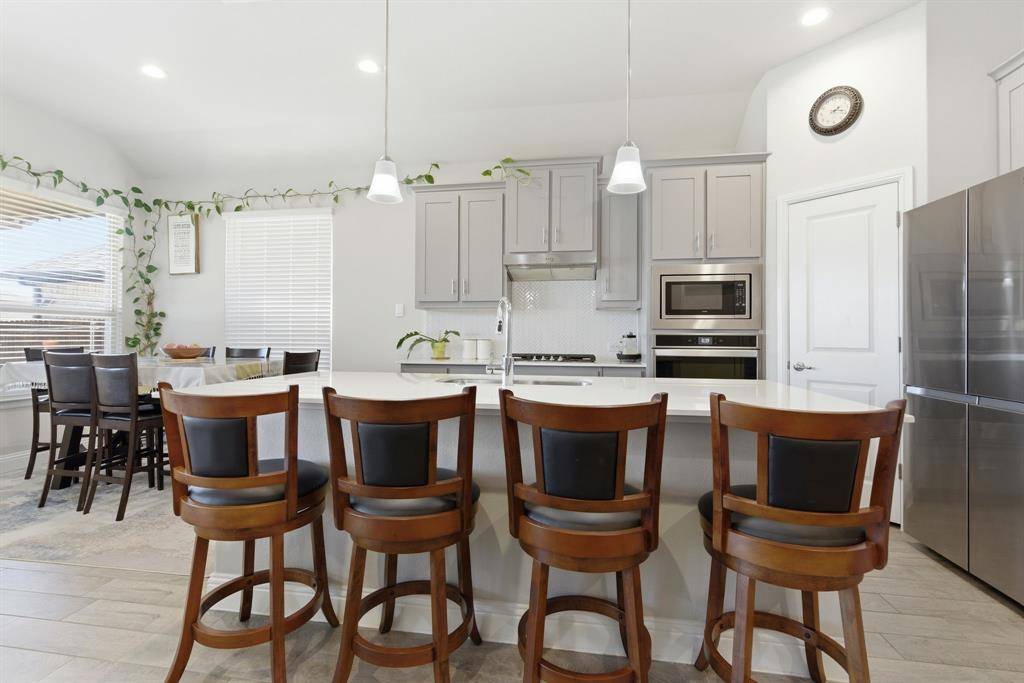 2033 St Andrews Way, Argyle, TX 76226