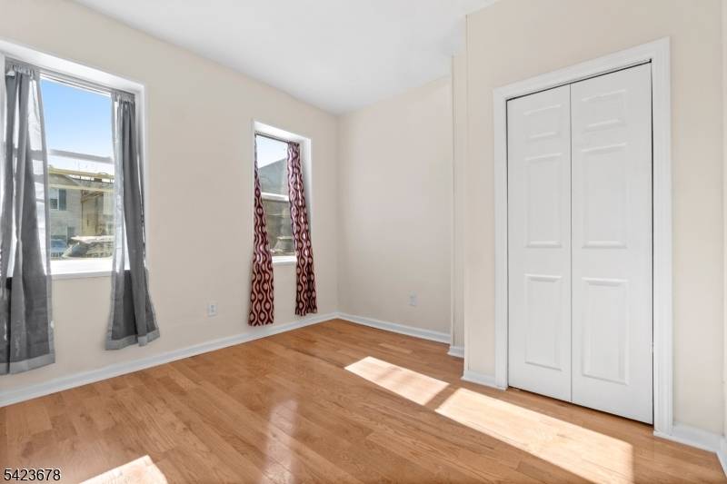 435 S 17Th St, Newark City, NJ 07103